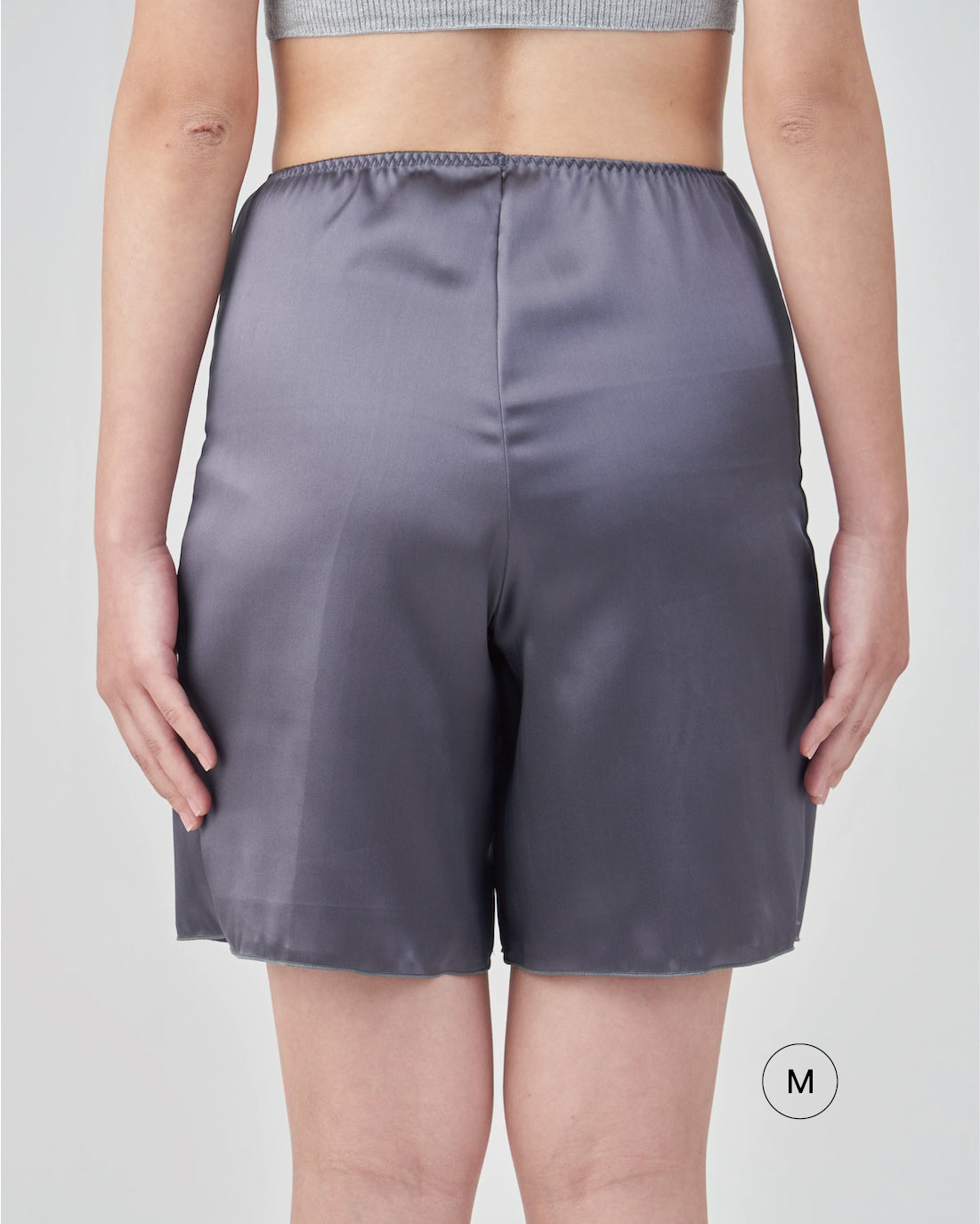 リラックスタイムに着たいシルクペチコートパンツ*