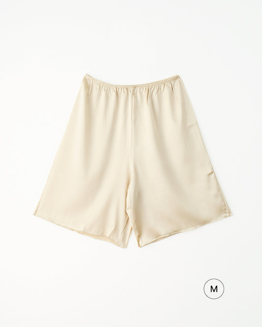 リラックスタイムに着たいシルクペチコートパンツ*