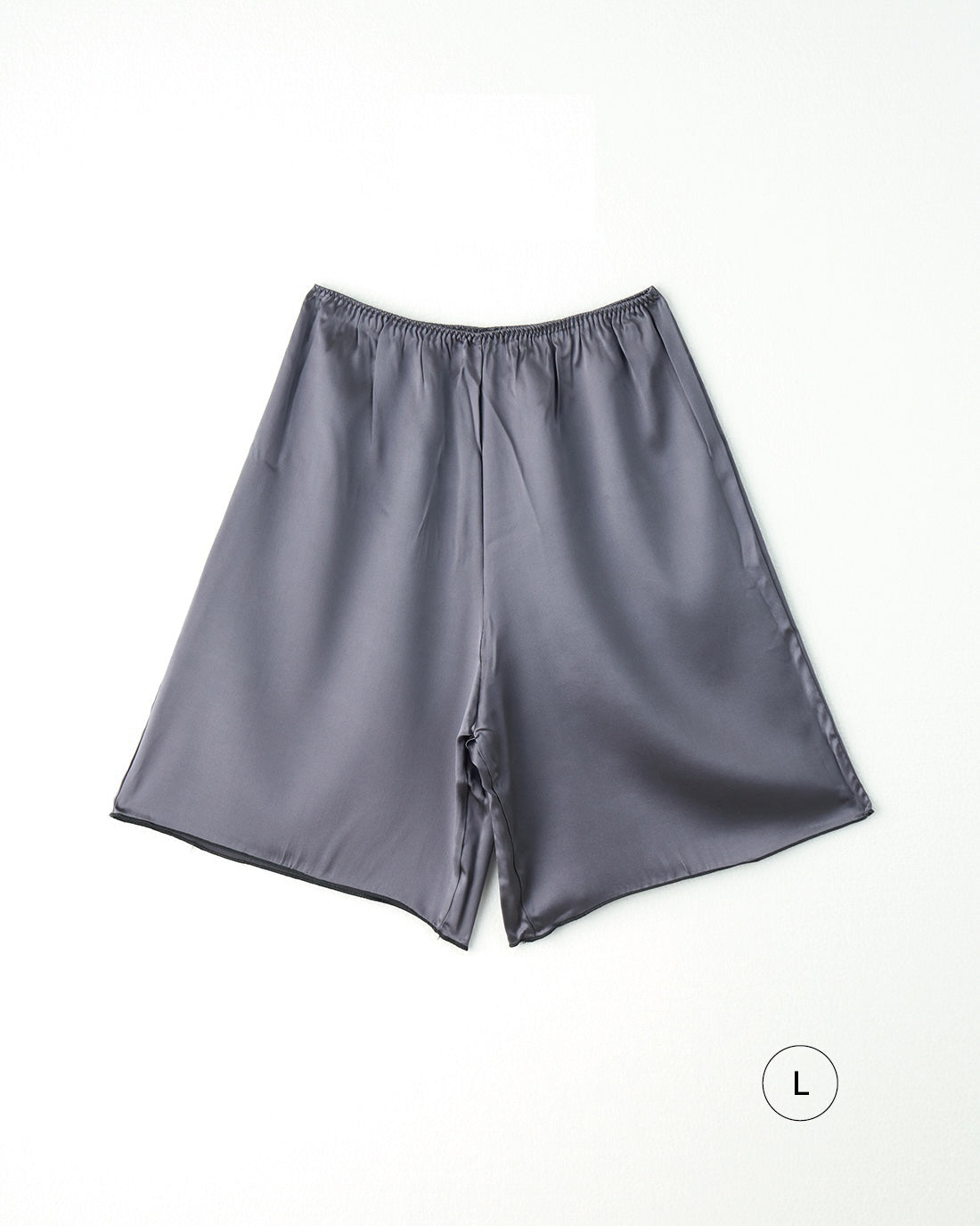 リラックスタイムに着たいシルクペチコートパンツ*